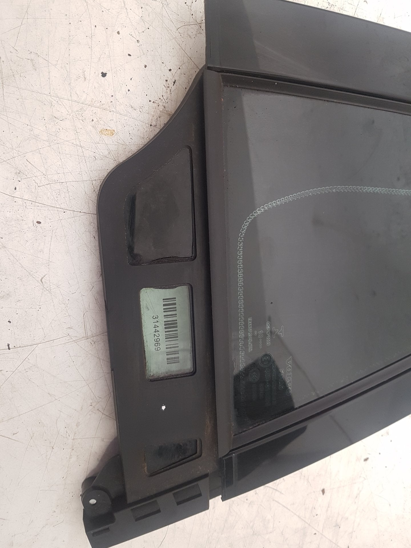2017 - 2026 Volvo V60 II 225 Estate Right Rear Quarter Door Glass 31442969