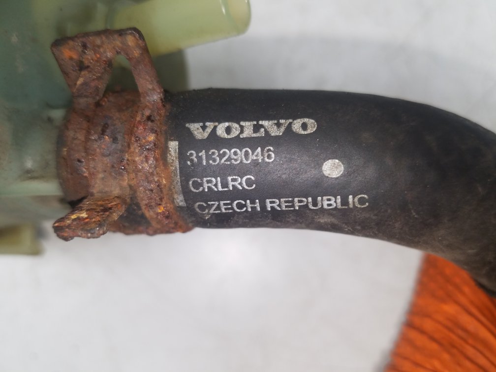 2009 - 2013 Volvo XC60  Estate POWER STEERING RESEVOIR 31302576