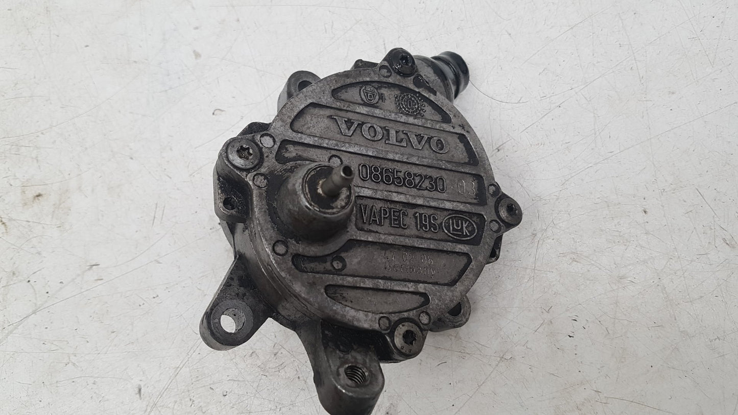 2001 - 2010 Volvo S60  Saloon Vacuum/Air Pump 8658230