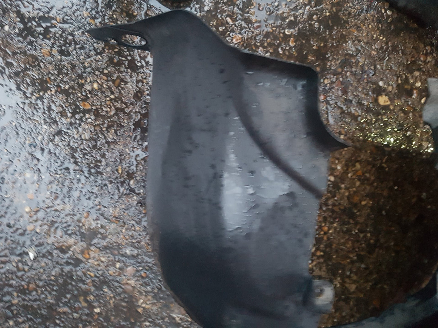 2008 - 2011 Volvo V70  Estate Right Front Guard Liner 31213651