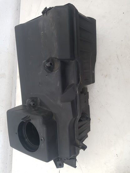 2007 - 2013 Volvo C70  Convertible Air Filter Box 30677533