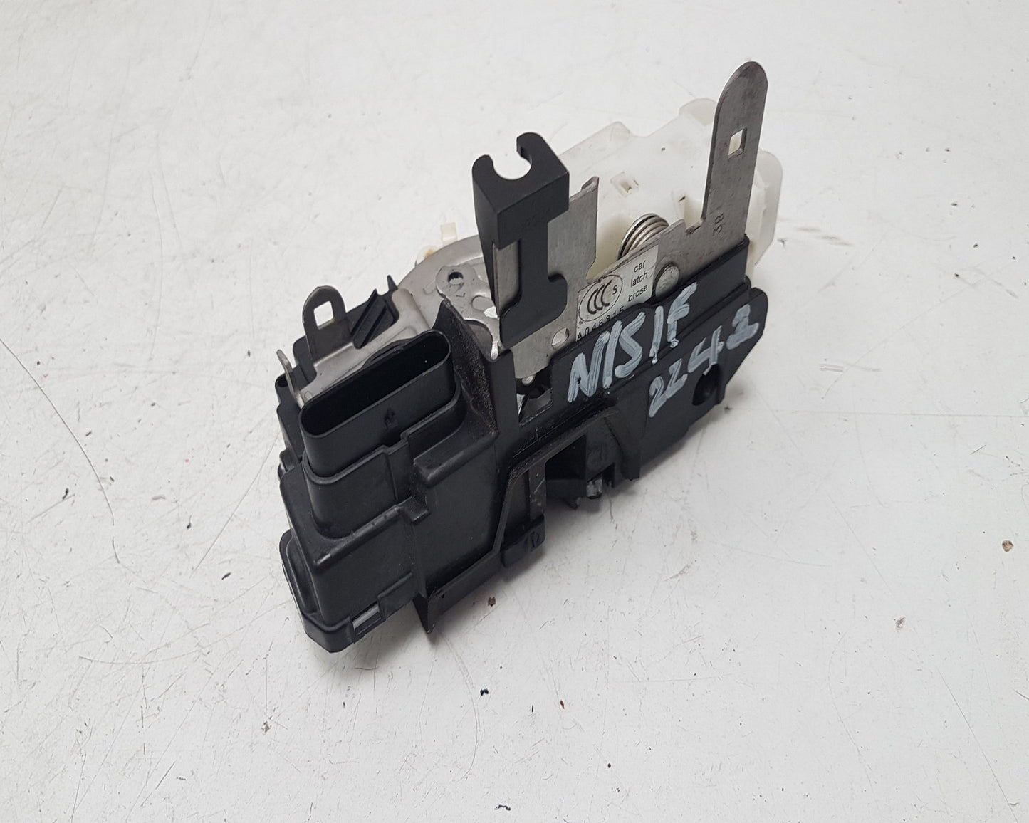 2012 - 2017 Volvo V40  Hatchback Left Front Door Lock Actuator 31440391