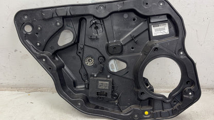 2008 - 2016 Volvo XC70 III 136 Estate WINDOW REG (PASSENGER SIDE REAR) 913950