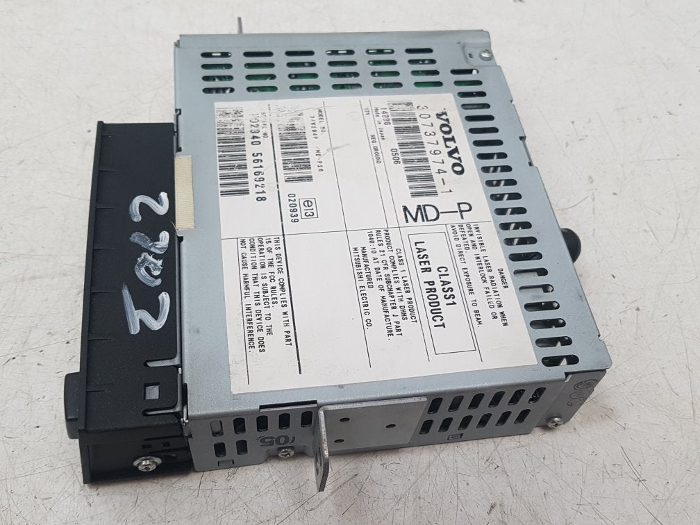 2002 - 2006 Volvo XC90  Estate CD Stacker 30737974