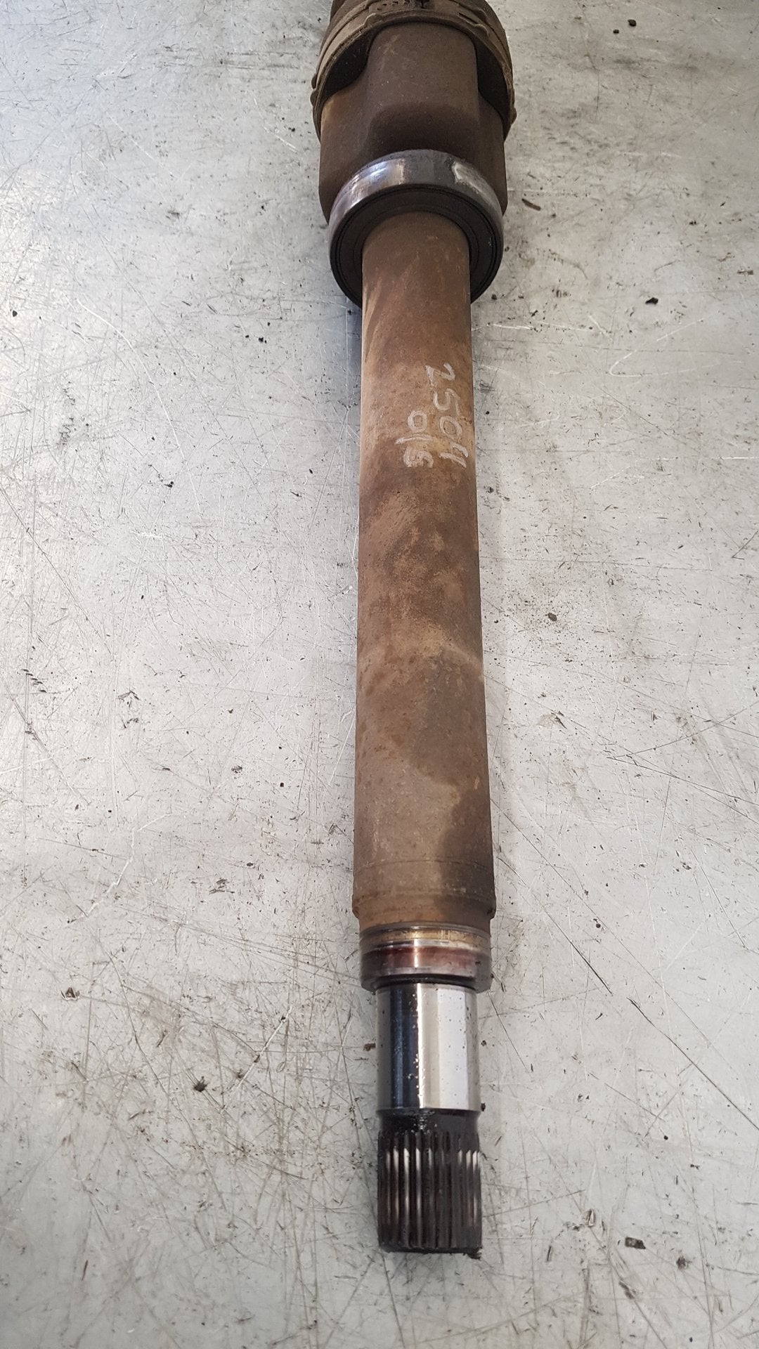 2004 - 2009 Volvo C30  Hatchback DRIVESHAFT - DRIVER FRONT (MANUAL) 31256933