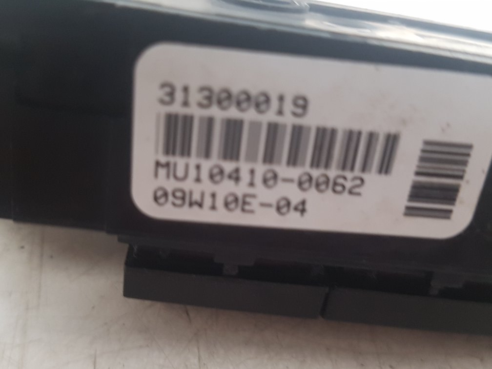 2009 - 2013 Volvo XC60  Estate CONTROL UNIT 31300019