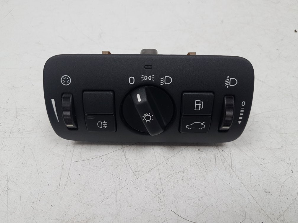 2010 - 2013 Volvo V60  Estate Headlight Switch 30739433