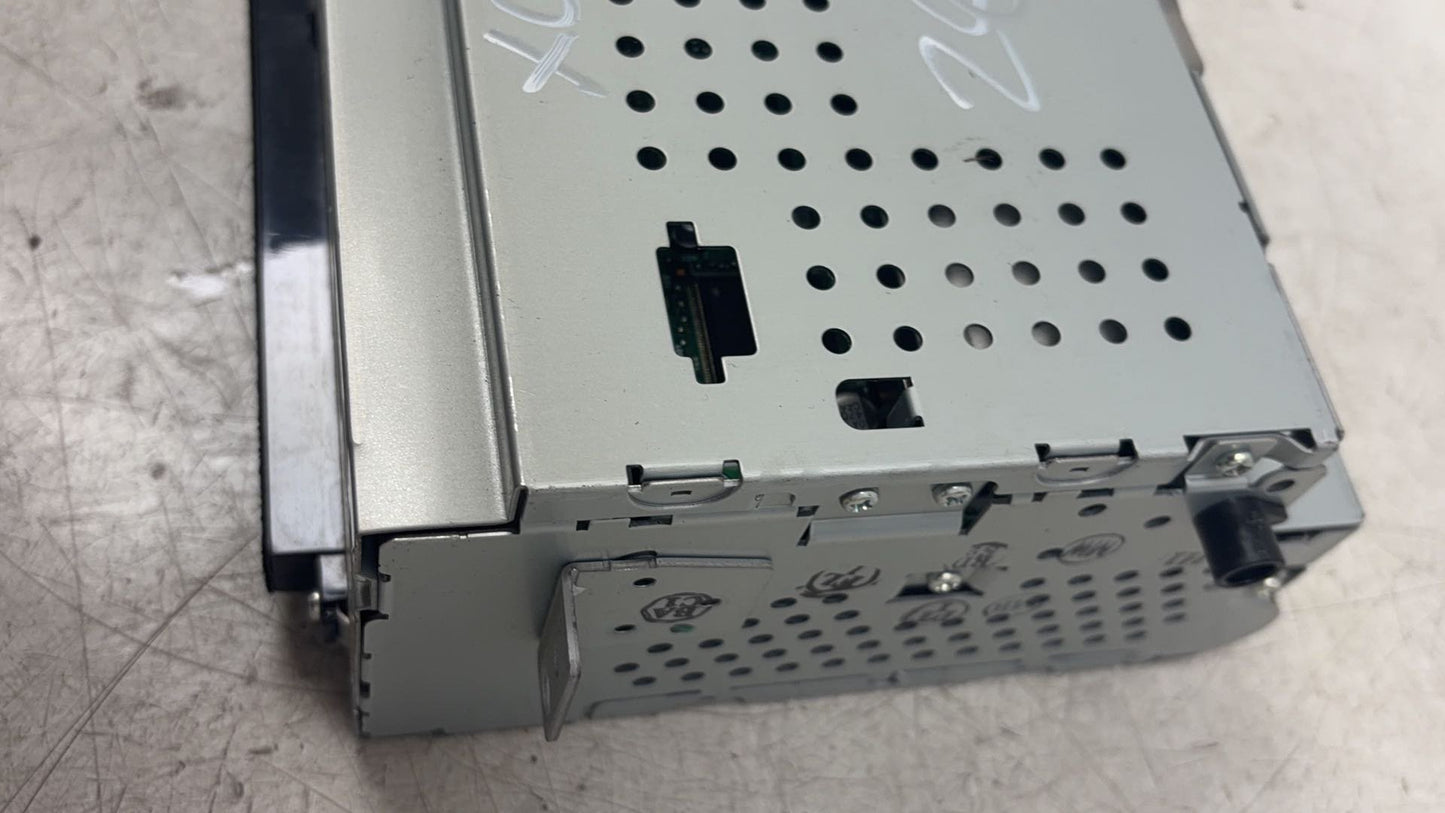 2010 Volvo XC70  Estate CD AND RADIO UNIT 31285838