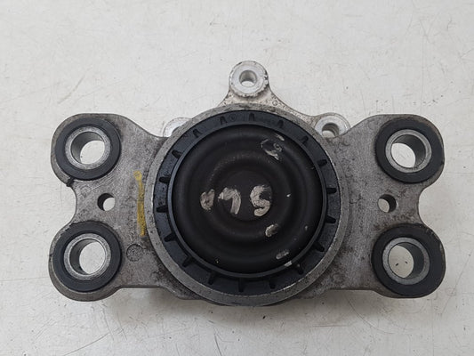 2015 Volvo S60  Saloon Right Engine Mount 31262710