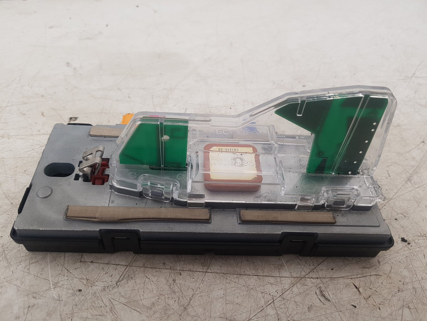 2017 - 2026 Volvo V60 II 225 Estate ROOF ANTENNA 31438104