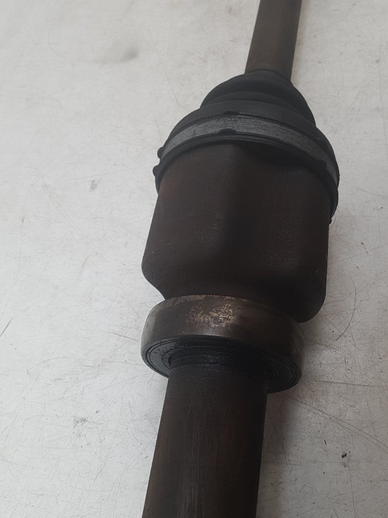 2007 - 2010 Volvo V70  Estate DRIVESHAFT - DRIVER FRONT (MANUAL) 30787818