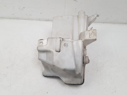 2012 - 2016 Volvo V40  Hatchback WASHER BOTTLE & MOTOR 31276094