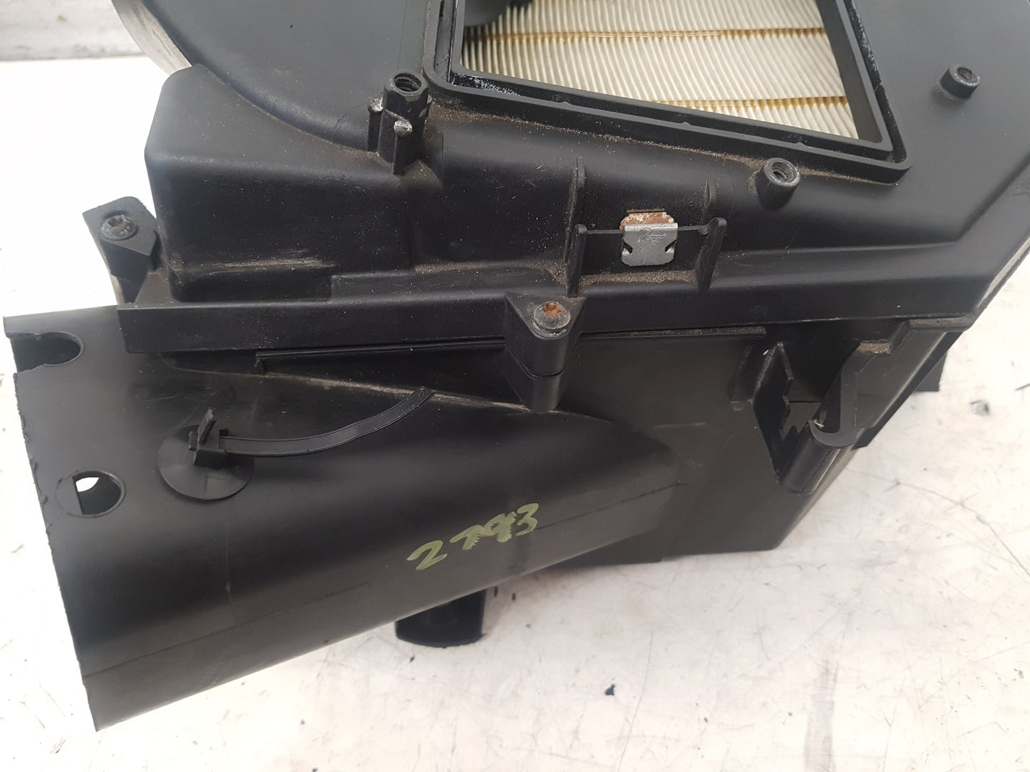 2007 Volvo V70  Estate Air Filter Box 30636830