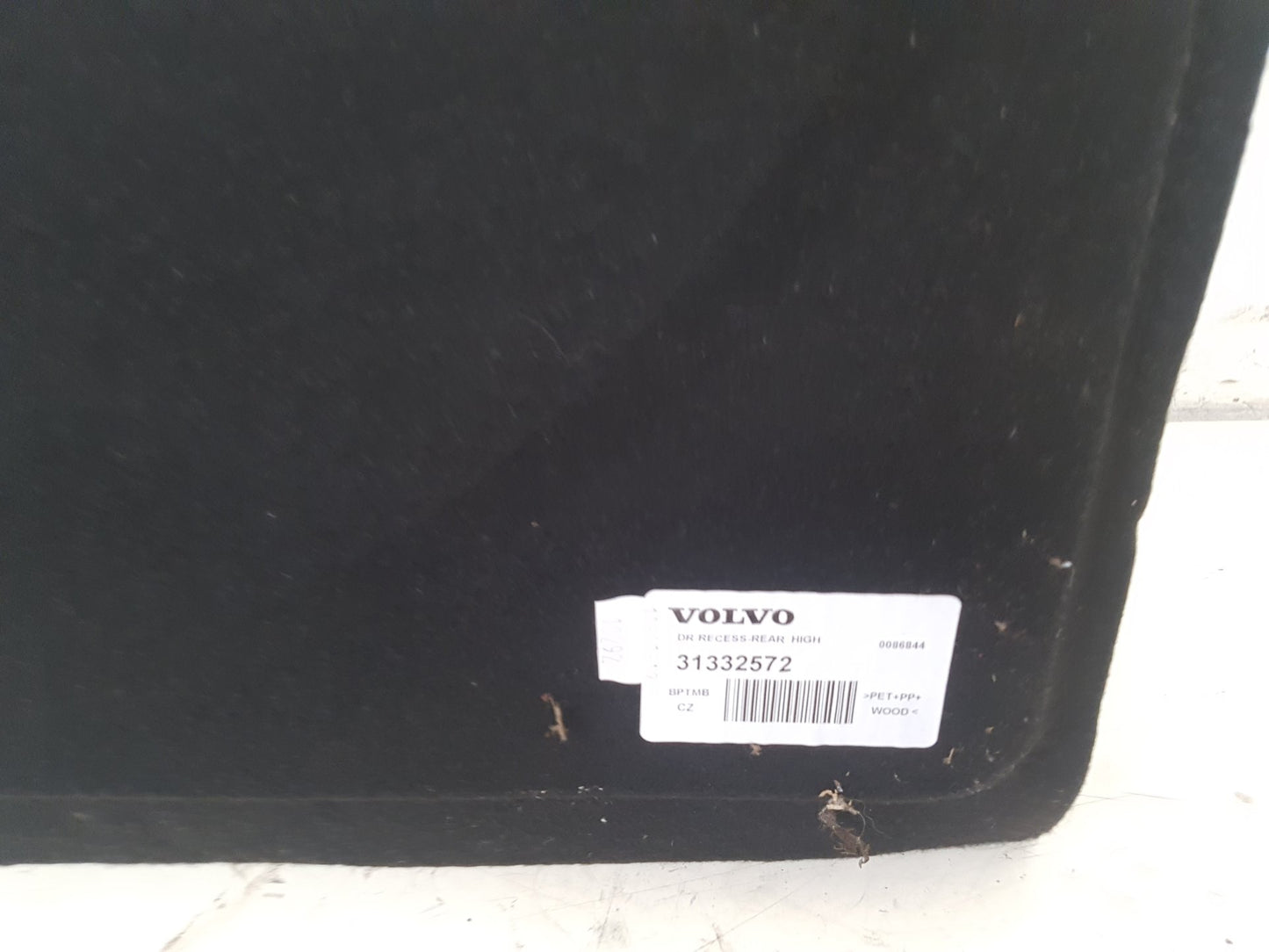 2015 - 2019 Volvo V40 Cross Country  Hatchback Boot Floor Cut 31332572