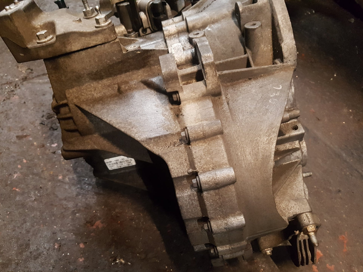 2010 - 2012 Volvo V50   Estate Manual Gearbox 8G9R 7002 PC