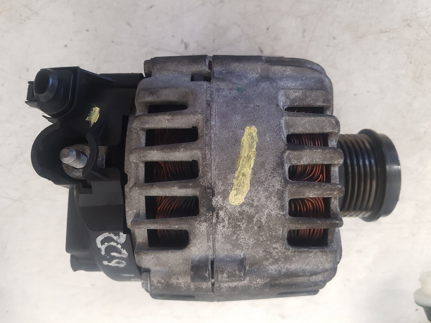 2013 - 2016 Volvo V40 III 525 Hatchback Alternator 36012505