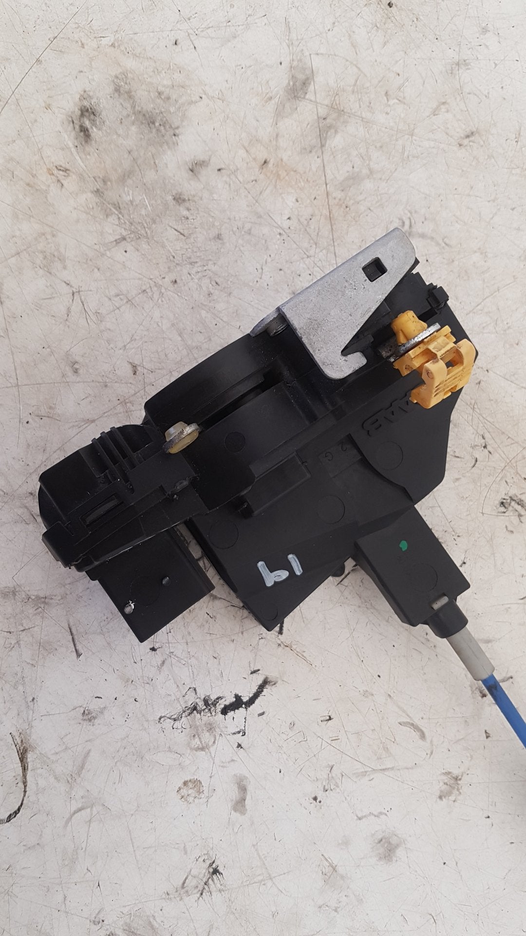 2009 Saab 9-3 YS3F Left Rear Door Front Lock Mechanism VRAC Grade A