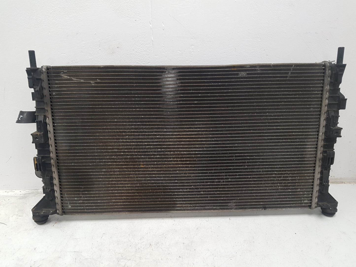 2008 - 2009 Volvo C70  Convertible Radiator 3M5H8005TL