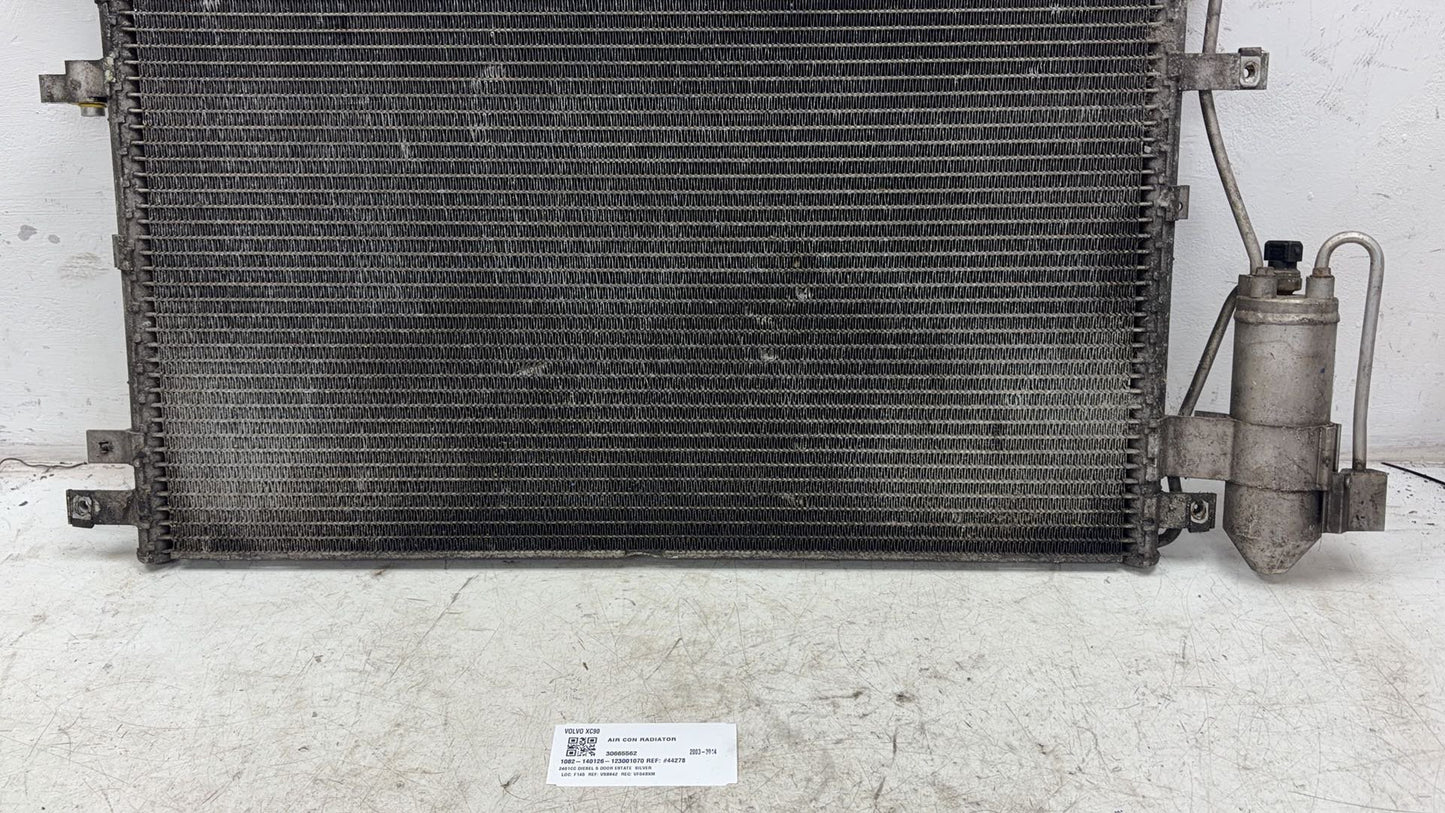 2003 - 2014 Volvo XC90   A/C Condenser 30665562