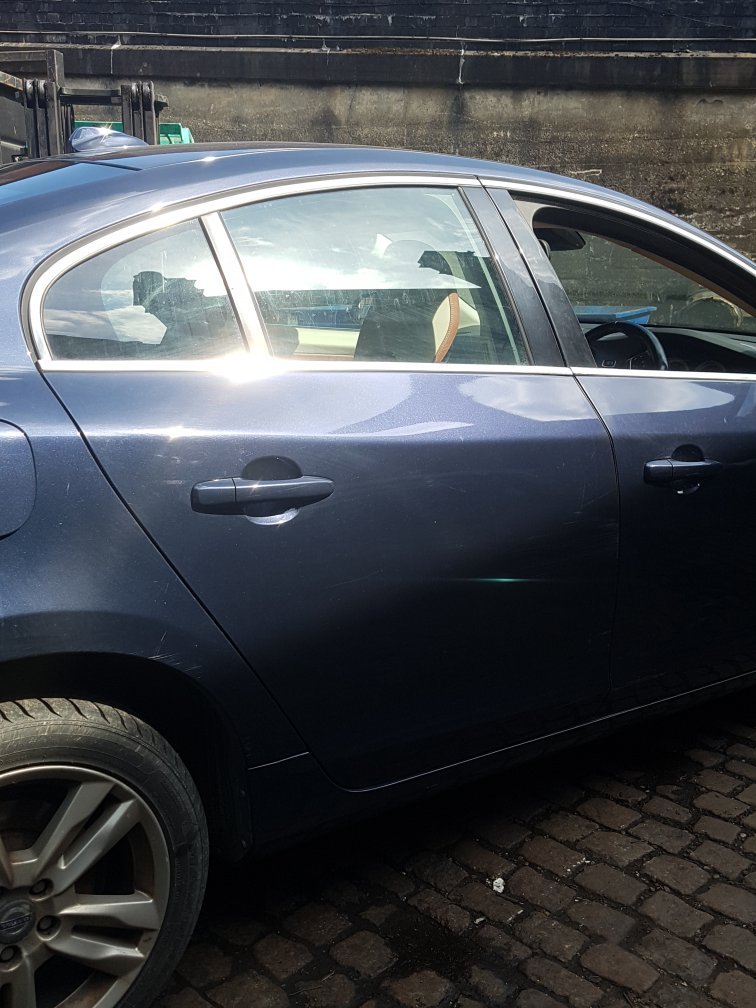 2010 - 2014 Volvo S60 II 134 Saloon DOOR - BARE (REAR DRIVER SIDE) 32228975