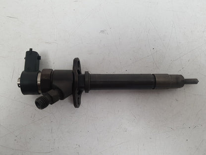 2002 - 2005 Volvo S60  Saloon Fuel Injector 0 445 110 078