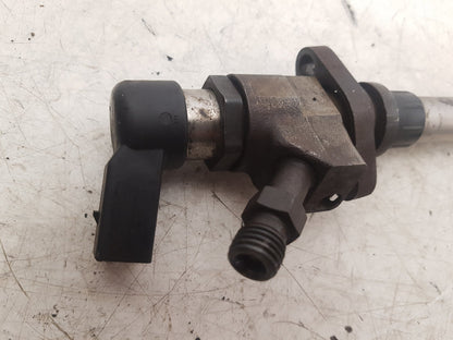 2004 - 2010 Volvo V50   Estate Fuel Injector 9657144580