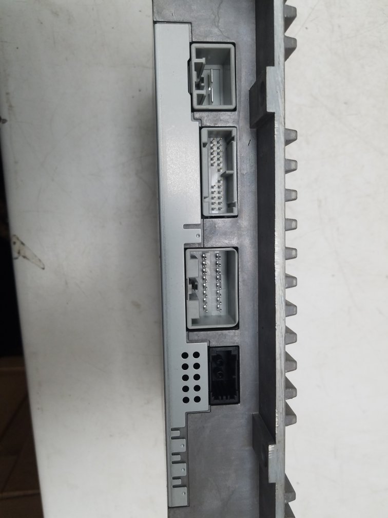 2008 - 2012 Volvo S40  Saloon Amplifier 30659551