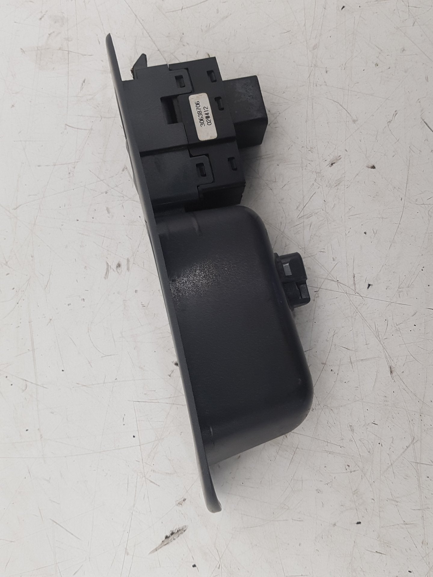 2000 - 2004 Volvo V40  Estate Left Front Window Switch 30638706