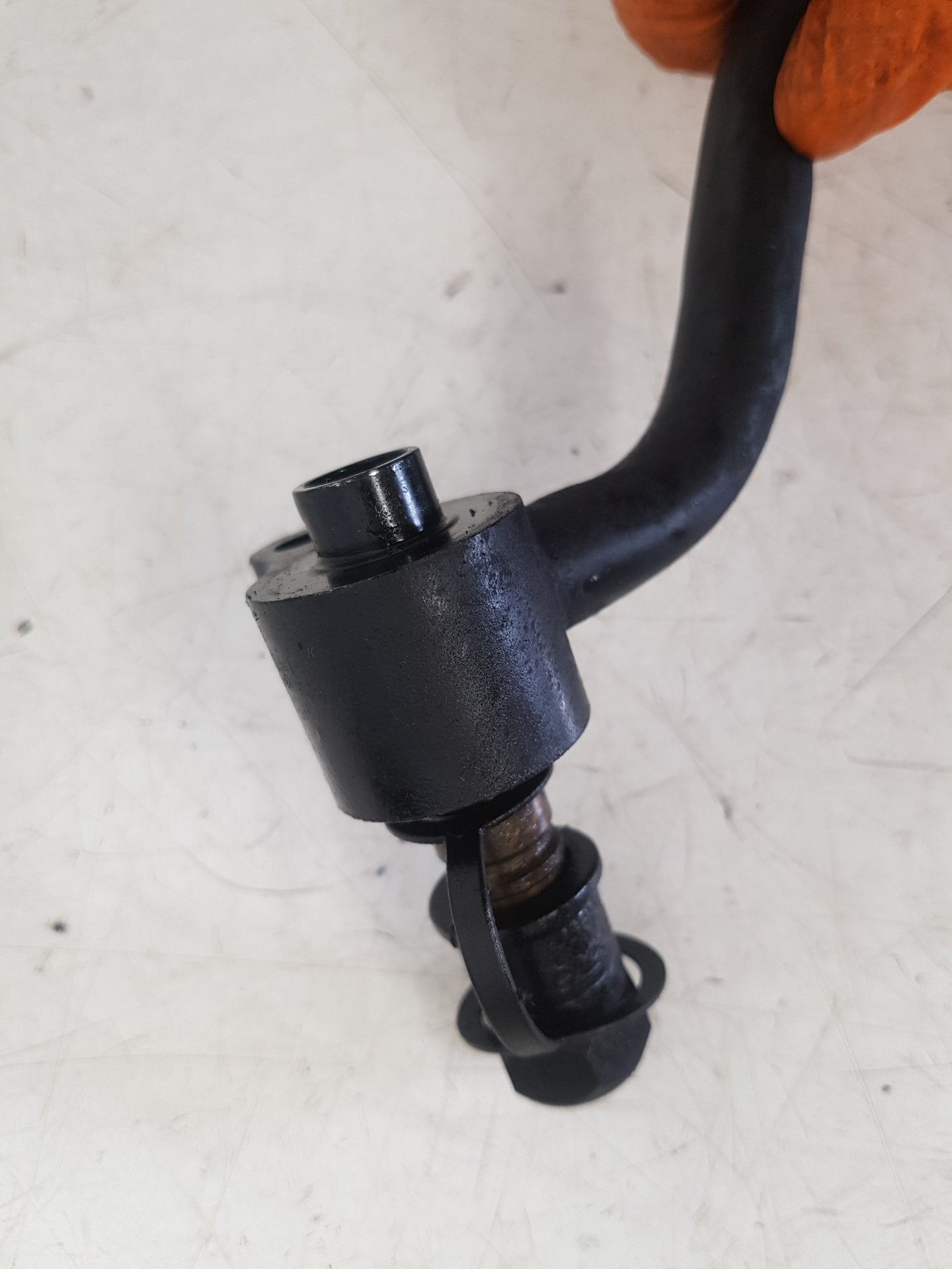 2002 - 2006 Volvo XC90  Estate A/C Pipe  30676623