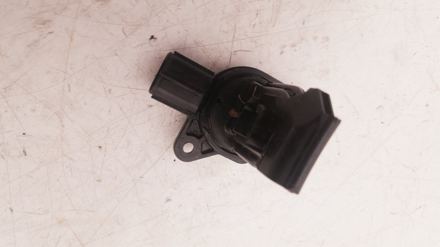 2015 - 2019 Volvo V40 Cross Country  Hatchback Air Flow Meter 31430000 58HL14-28421