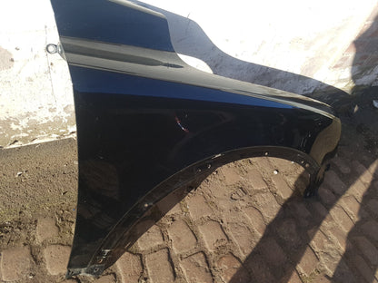 2007 - 2014 Volvo XC90  Estate Right Front Guard 30796495