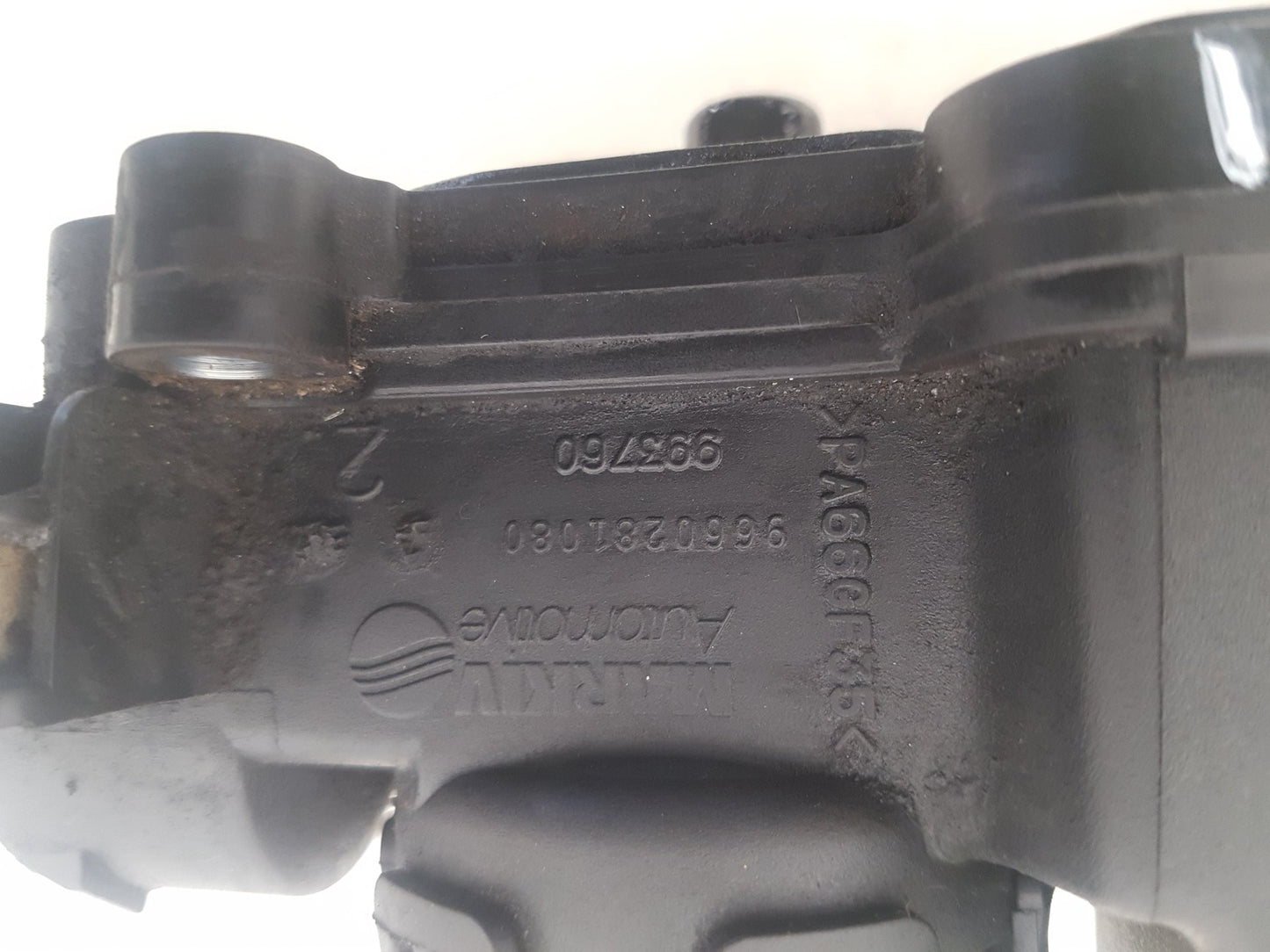 2005 - 2012 Volvo S40  Saloon ROCKER VALVE COVER 9660281080