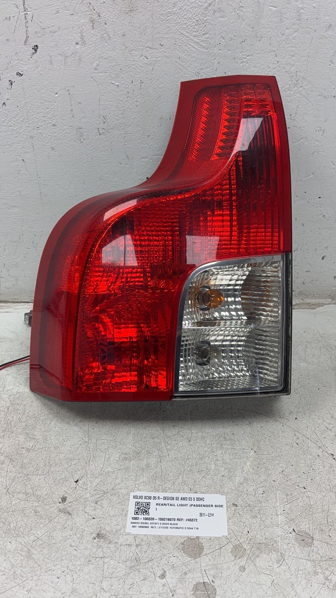2007 - 2014 Volvo XC90  Estate Left Taillight