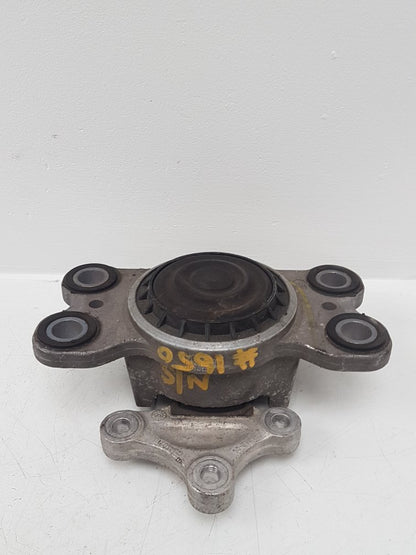 2011 - 2015 Volvo V60   Bottom Engine Mount 31262710
