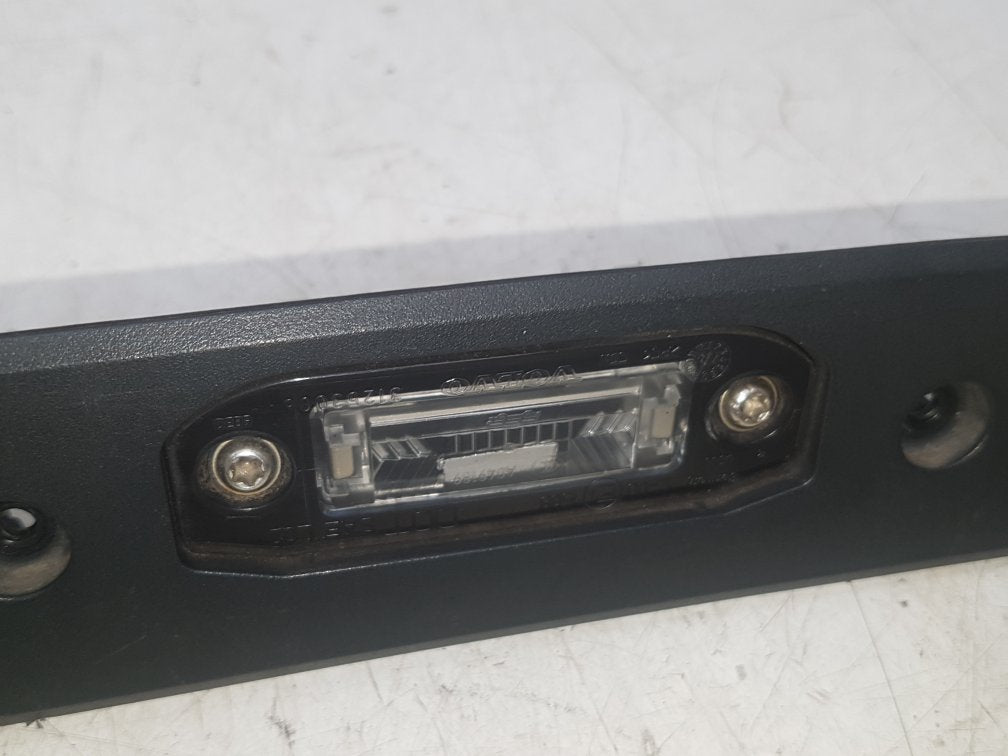 2010 - 2015 Volvo S60   TAILGATE/ BOOT HANDLE WITH LIGHTS 31253640