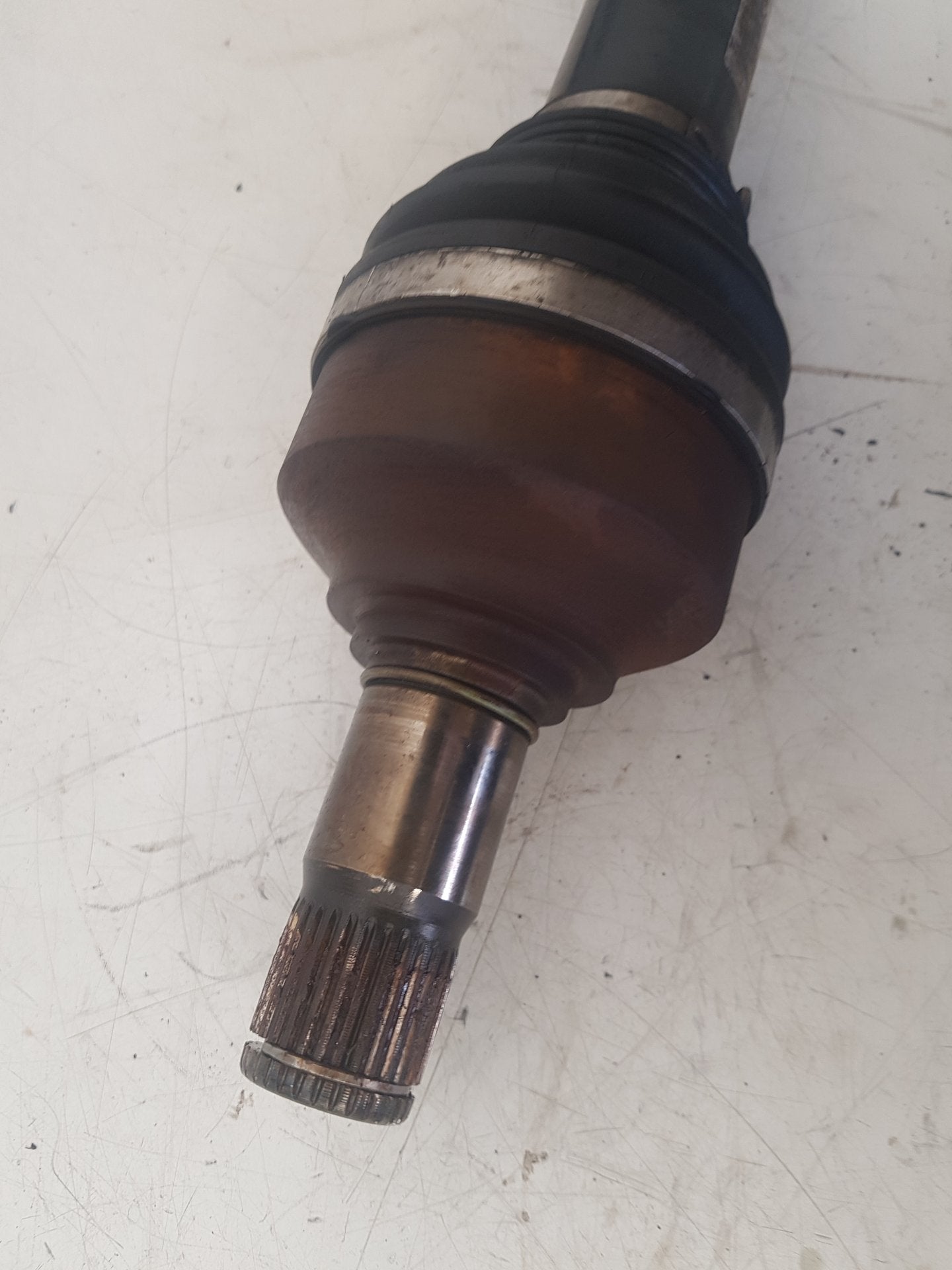 2010 - 2017 Volvo XC60  Estate Left Front Drive Axle 31216447
