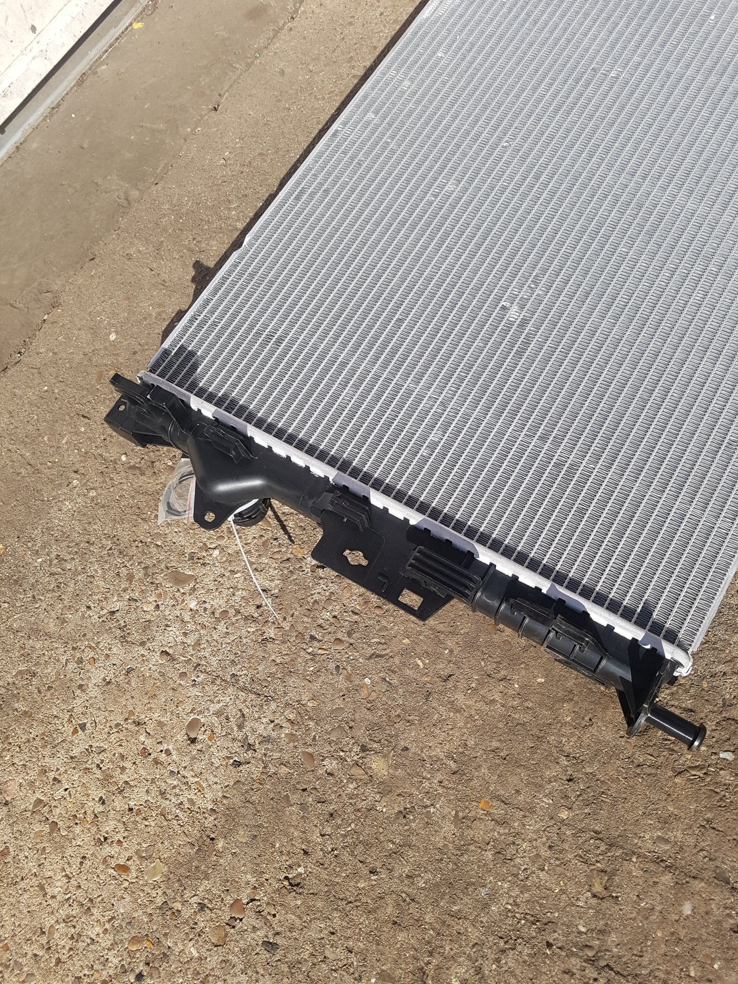 2012 - 2015 Volvo V40  Hatchback RADIATOR (MANUAL) (A/C CAR)