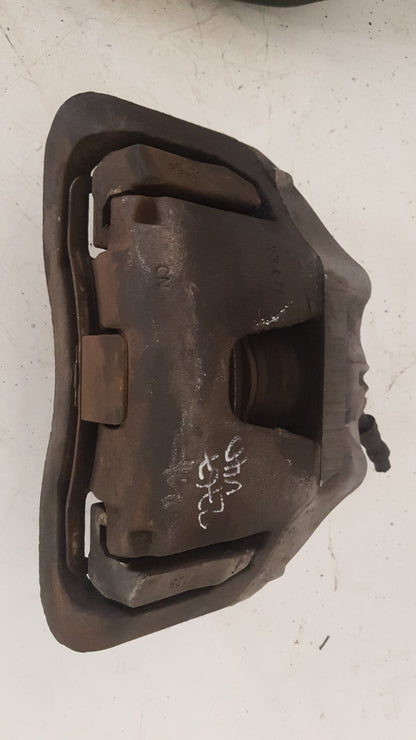 2015 - 2019 Volvo V40 Cross Country  Hatchback Left Front Caliper 36000704