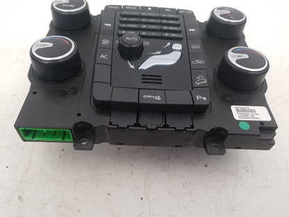 2008 - 2013 Volvo XC60 I 156 Estate HEATER & RADIO CONTROL PANNEL 30795272