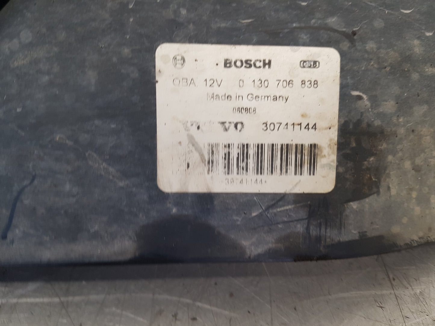 2005 - 2008 Volvo V70  Estate RADIATOR FAN & COWLING (A/C CAR) 30741144 30741238