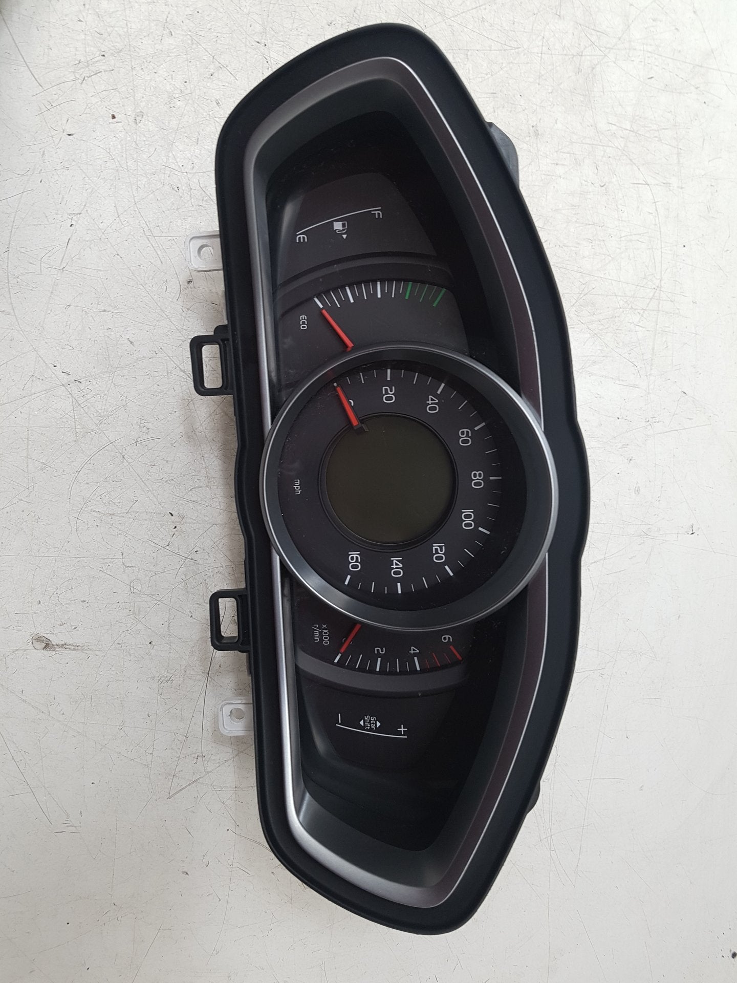 2013 - 2019 Volvo V40 III 525 Hatchback Instrument Cluster 31314484