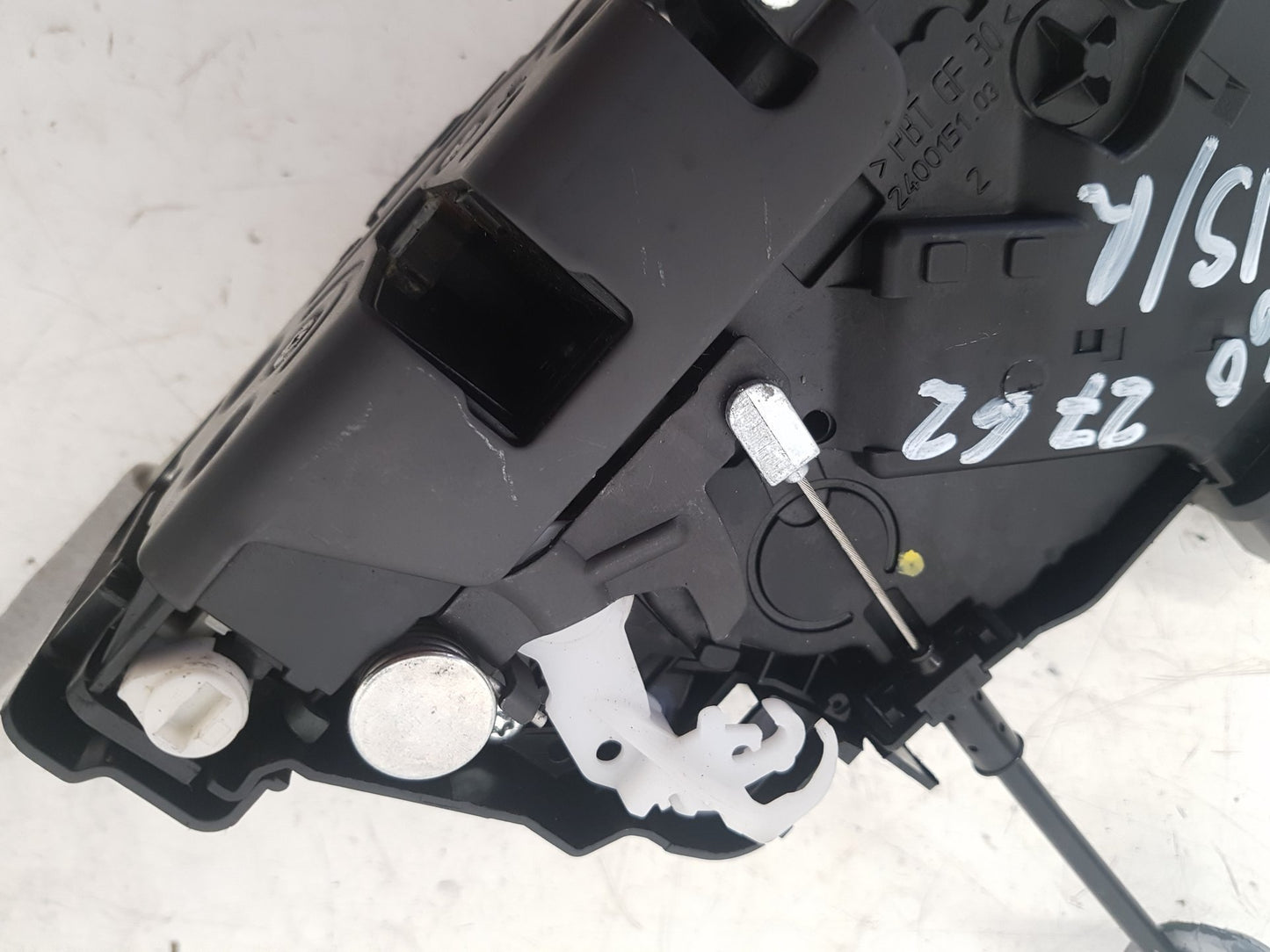 2008 - 2013 Volvo XC60 I 156 Estate Right Rear Door Lock Actuator 30799318