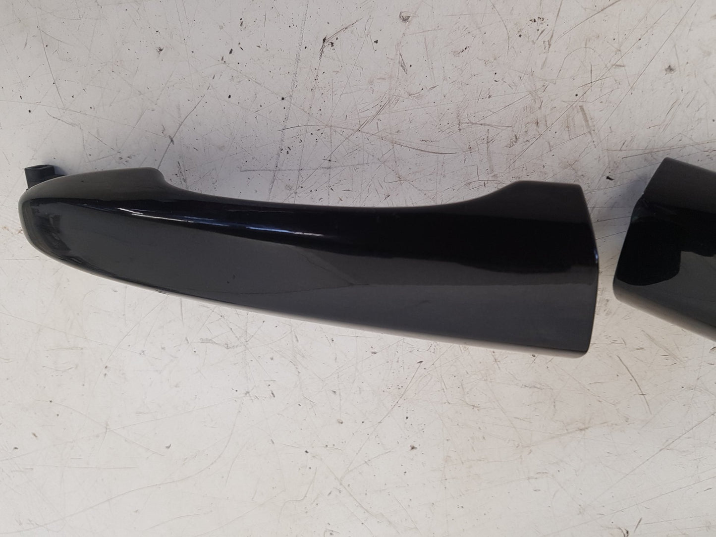 2012 - 2015 Volvo V40  Hatchback DOOR HANDLE - EXTERIOR (FRONT DRIVER SIDE) 31276437