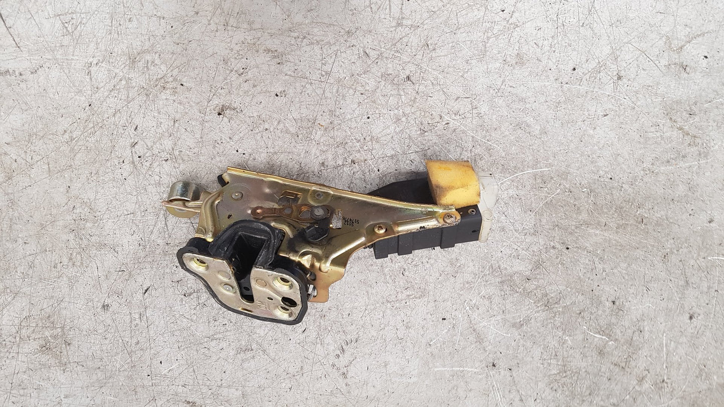 1998 - 2002 Saab 9-3  Hatchback Left Rear Door Lock Actuator 90493703 1101215