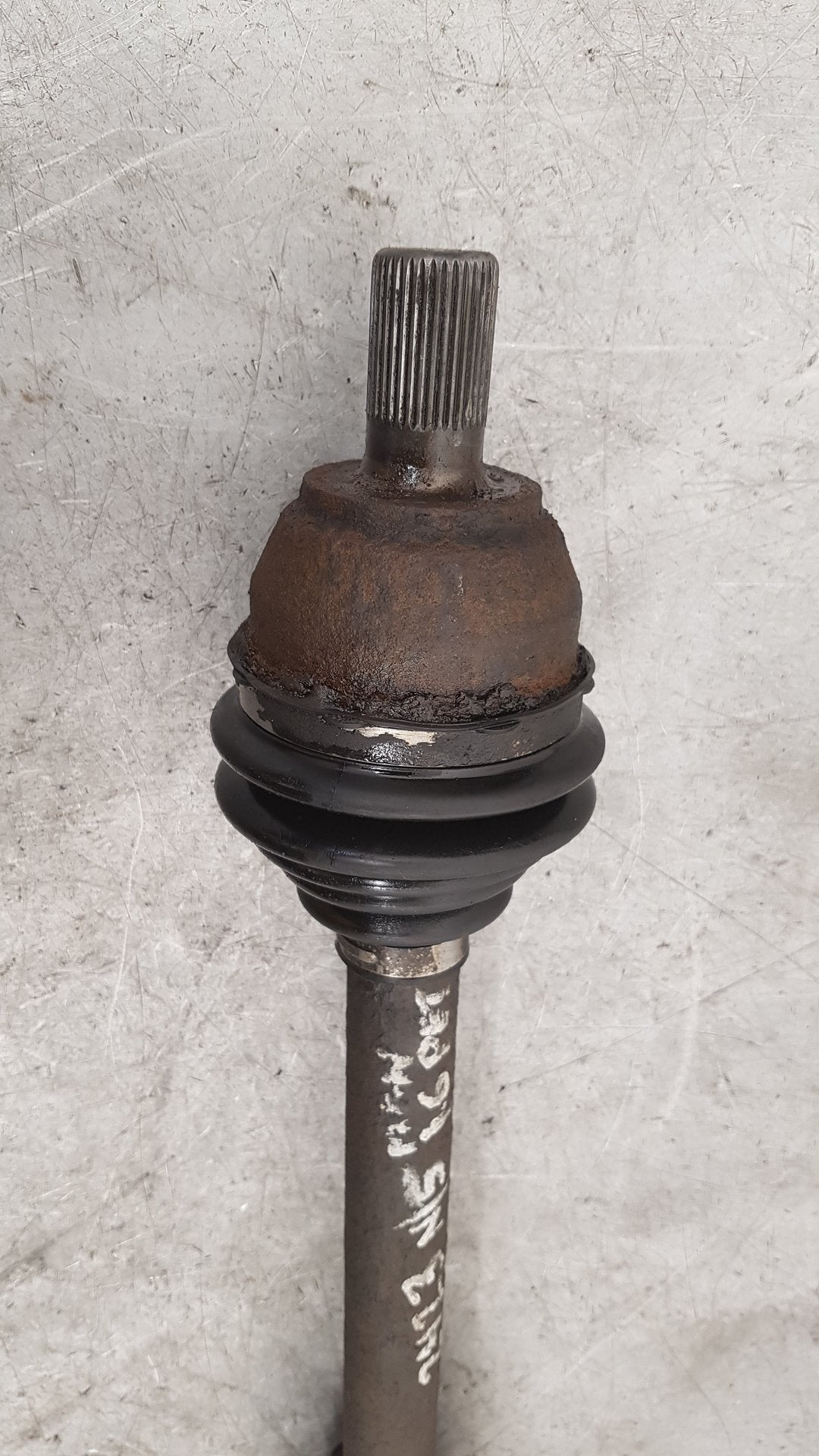 2006 - 2012 Volvo C30  Hatchback Left Front Drive Axle 36001355
