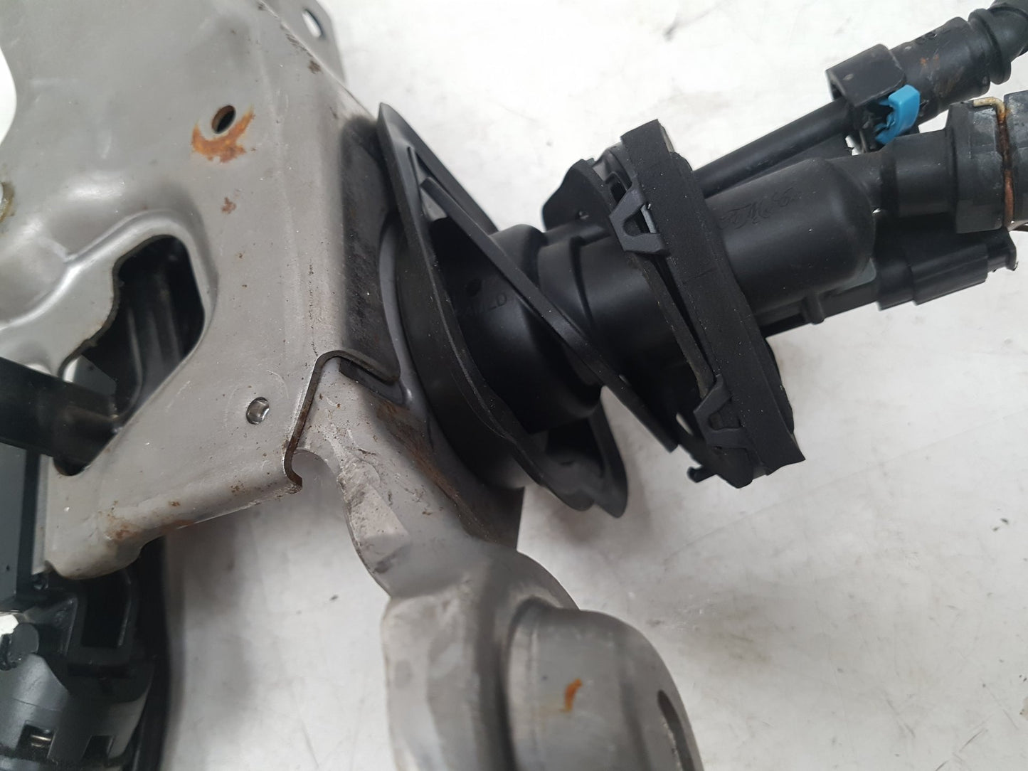 2013 - 2015 Volvo V60  Estate Clutch Pedal 31341421