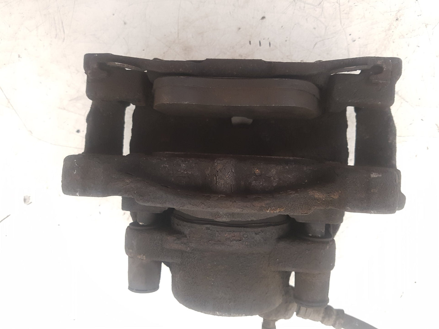 2008 - 2016 Volvo V70  Estate Left Front Caliper