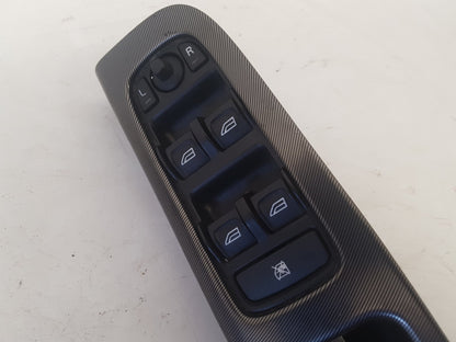 2006 - 2010 Volvo V50  Estate Right Front Window Switch 30773210