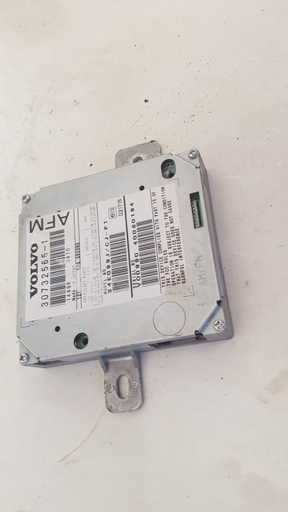 2005 Volvo V50  Estate RADIO RECEIVER MODULE 30732565-1