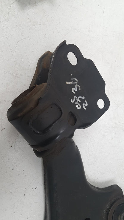 2010 - 2014 Volvo XC60  Estate Right Front Lower Control Arm 31317666